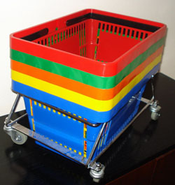 Пластиковые покупательские корзины SHOLS разных цветов (0330-20)
